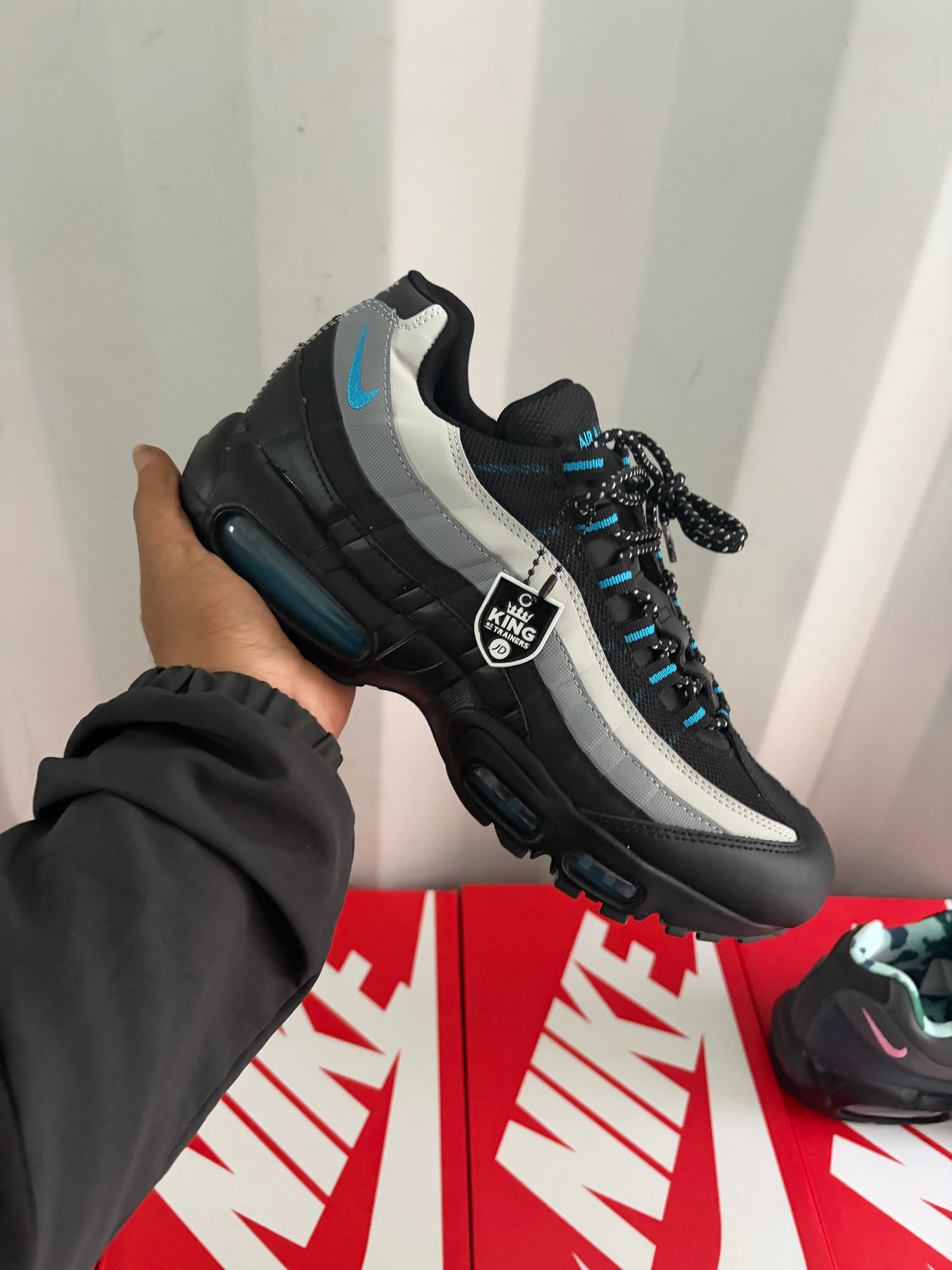 95s