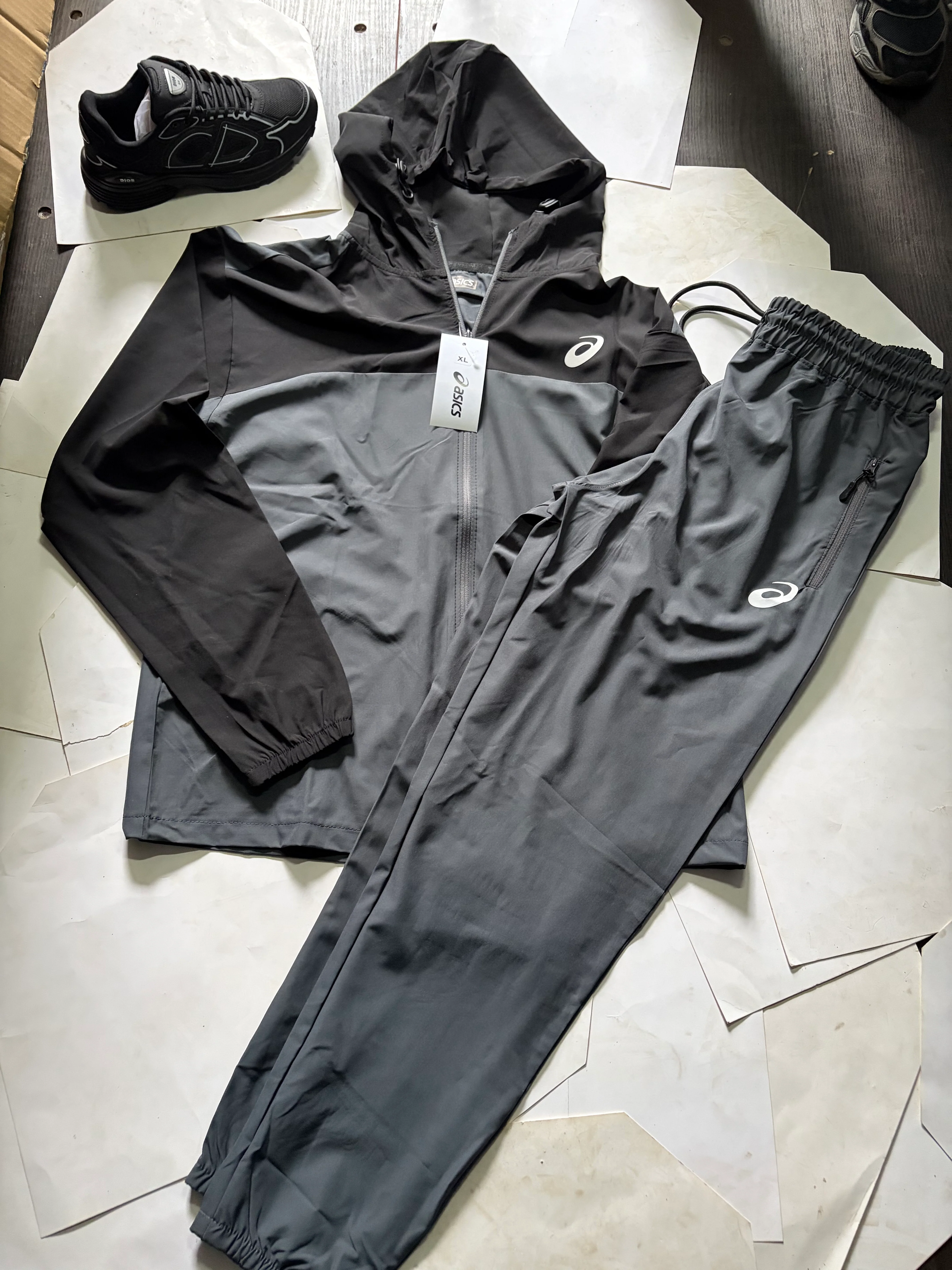 asix tracksuit