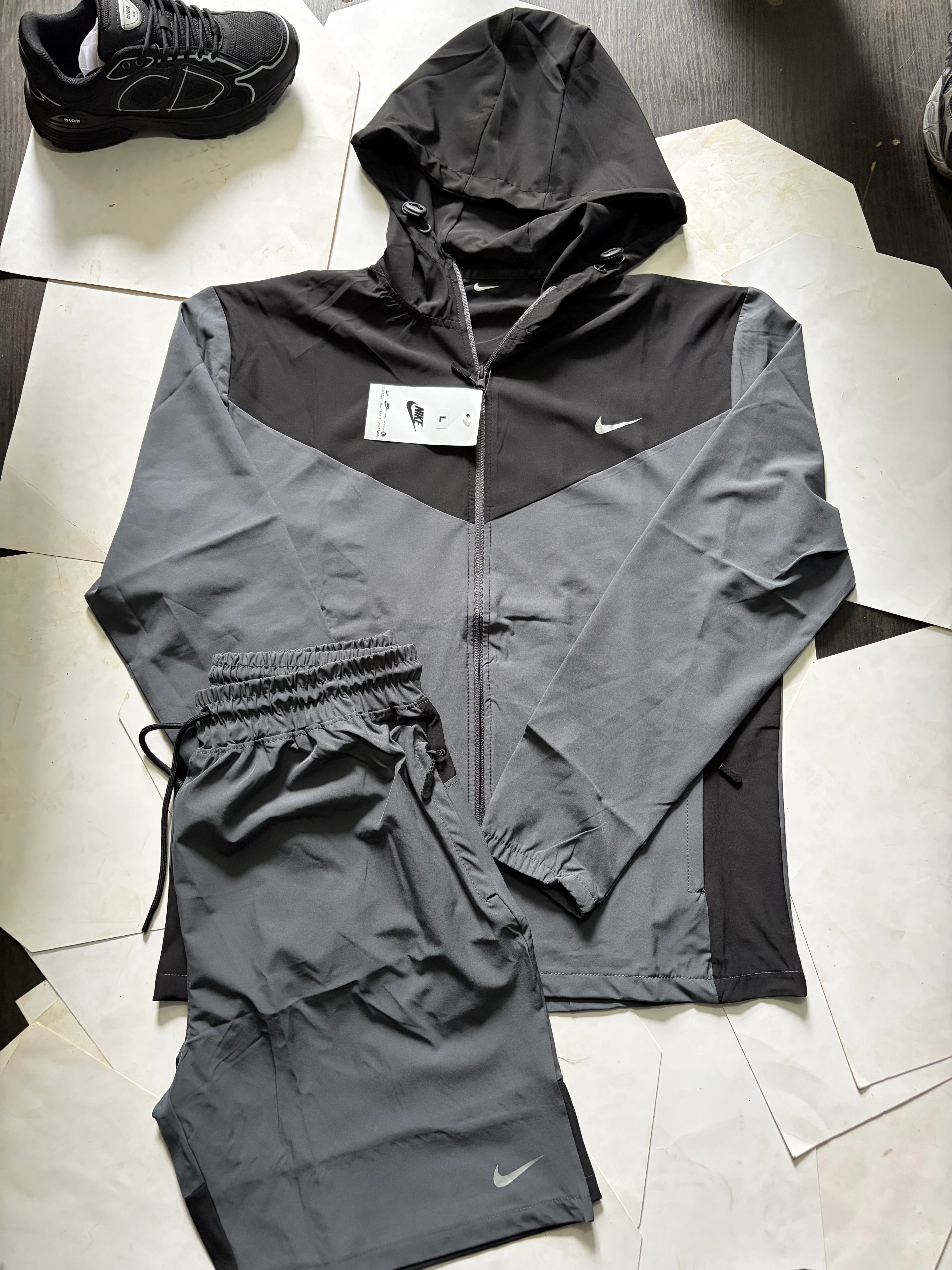 Swoosh windbreaker set