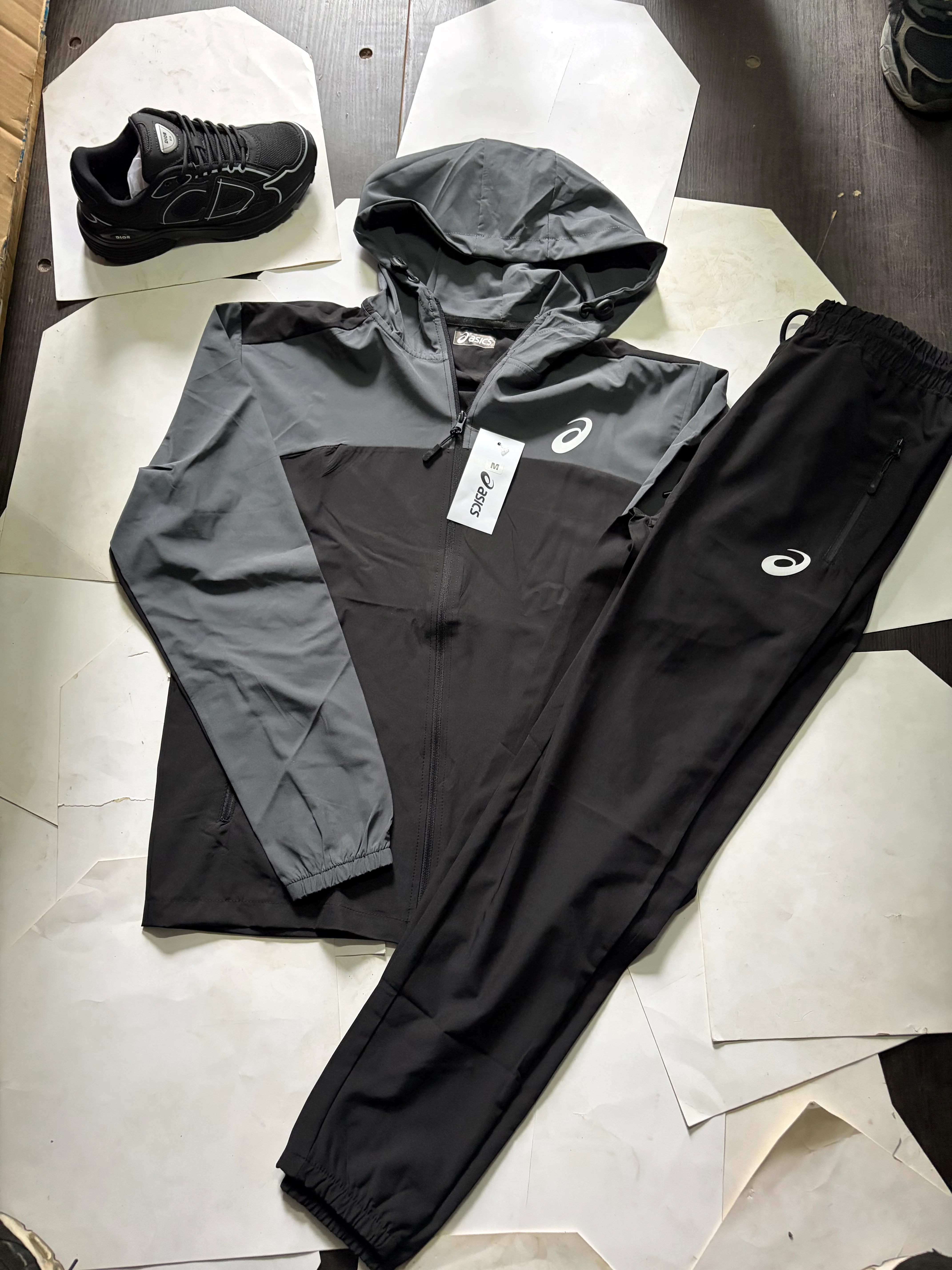Asix tracksuit